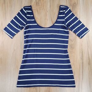 🔺️Nollie Blue & White Striped Scoop Neck Top Medium